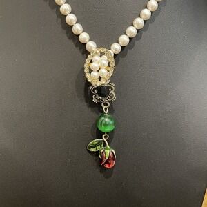 VTG Pendant Necklace 18 Inch Dangle Red Rose Faux Pearl Glass Bubble Rhinestones